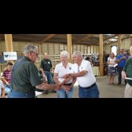 Another-Woodies-receiving-a-prize